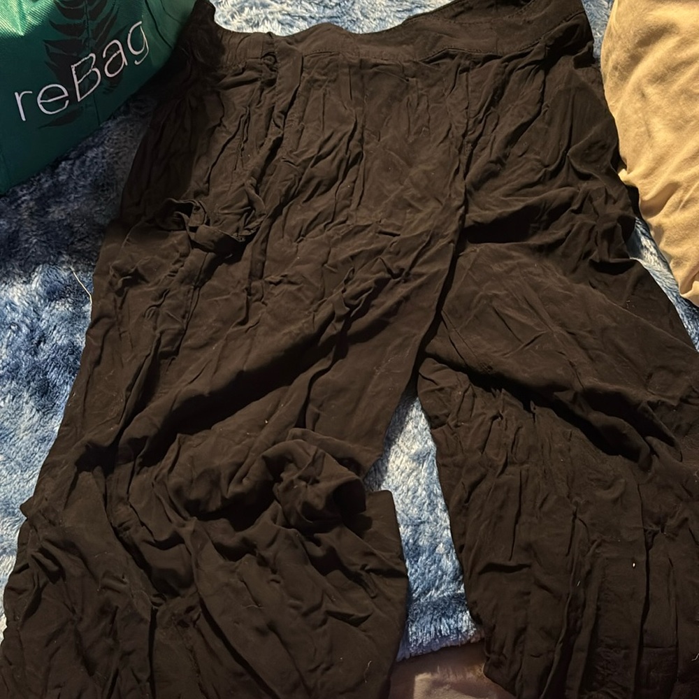 Size medium pants